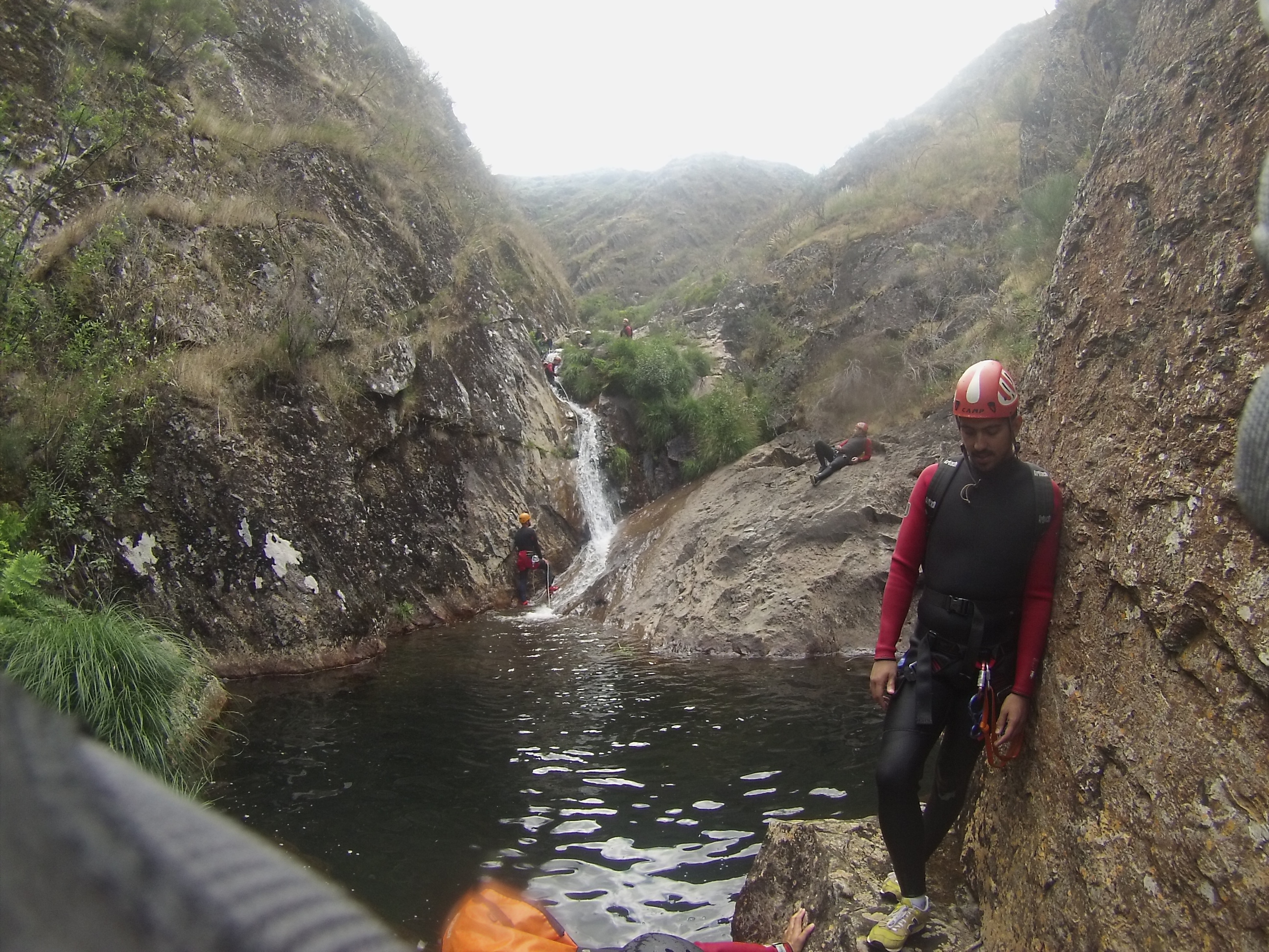 N MUNDOS Rio de Frades Superior Canyoning